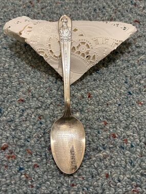 William Rogers International Silver. Presidential spoons series: Abraham Lincoln